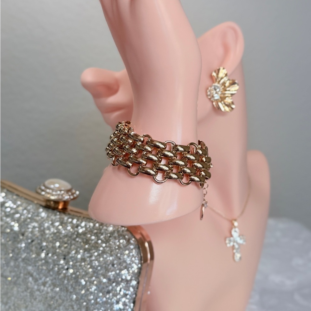 Time and Tru |  Link Bracelet - Picture 8 of 11